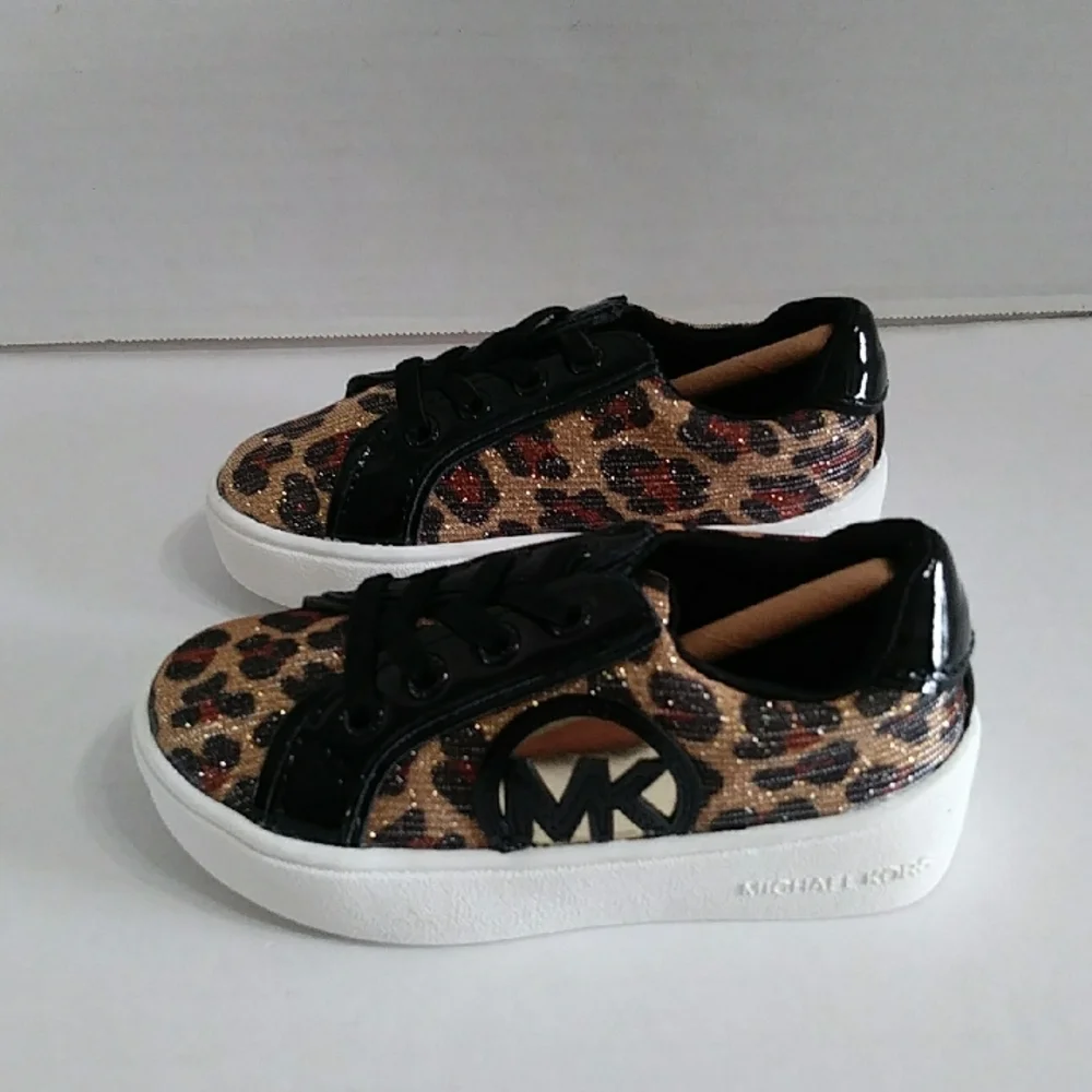 Michael Kors Kids Black & Leopard Print Sneakers Size 6 *NWT* - Picture 3 of 7